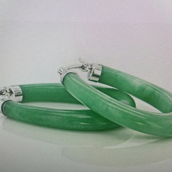 Jadeite silver hoop earrings saddle backings approximately 17/16” L x 3/16 W - Picture 3 of 3
